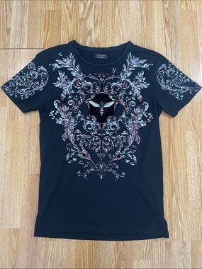 Zara Men’s- Black Graphic Floral Baroque Tee